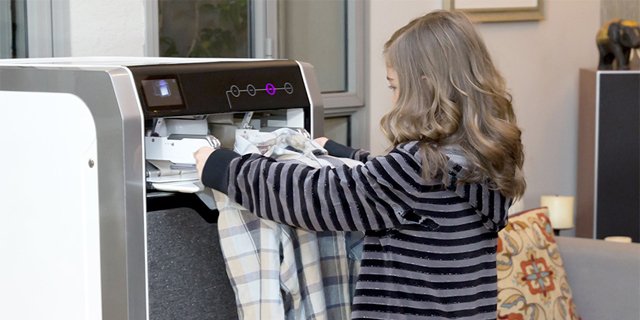 Descubra os preços, modelos e benefícios da máquina de passar e dobrar roupa FoldiMate. Otimize sua rotina com tecnologia prática e eficiente.